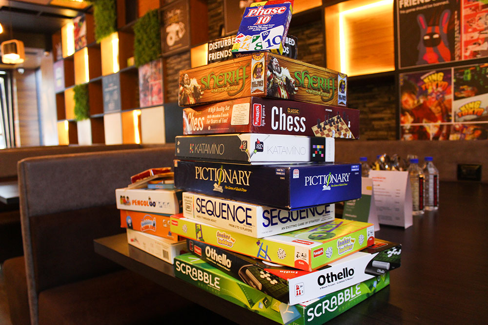 cafes with board games