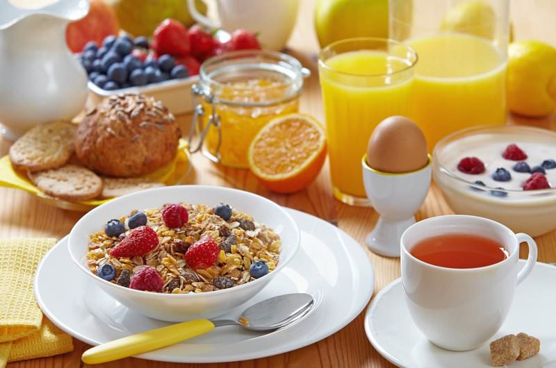 Delightful food options| Continental breakfast
