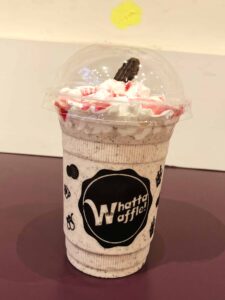 strawberry oreo shake | Whatta Waffle Ahmedabad