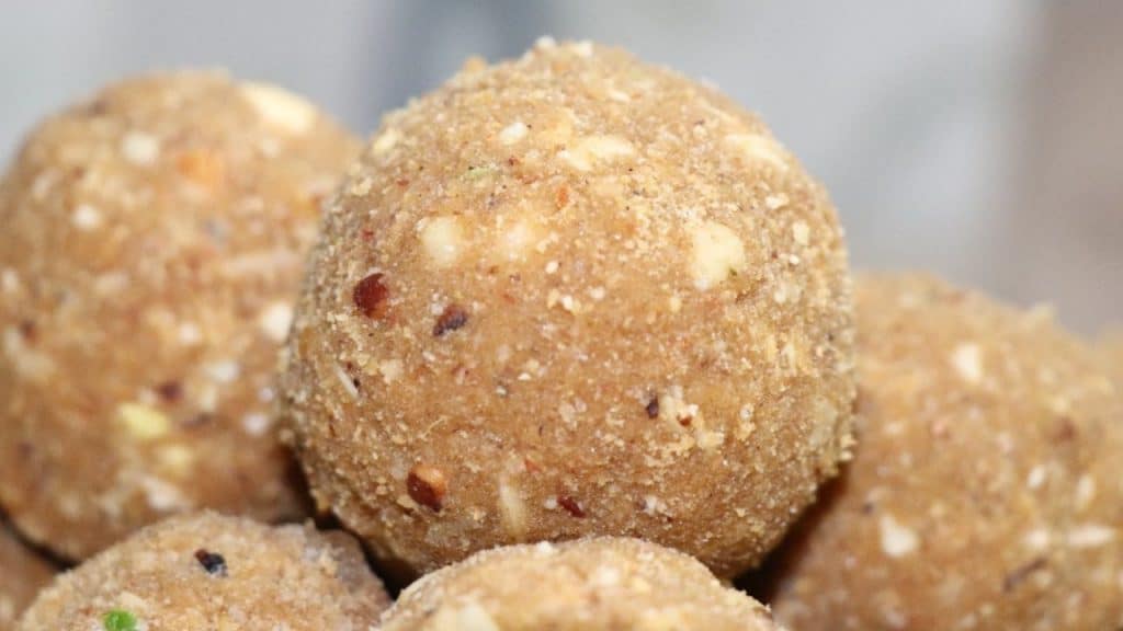 Food for Season| Gond Ke Ladoo