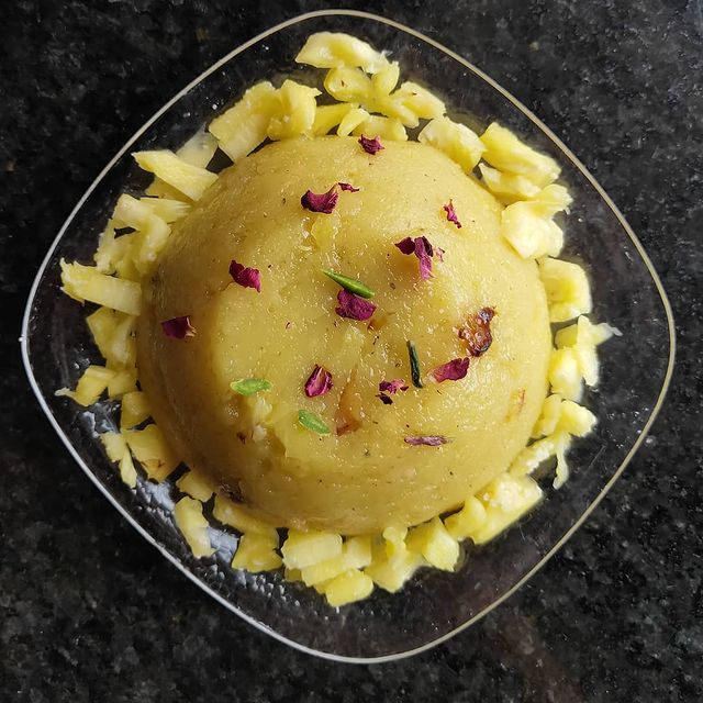 Different halwas in India| Pineapple sheera