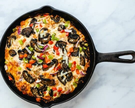 Types of pizzas you can easily make at home| Pan pizza